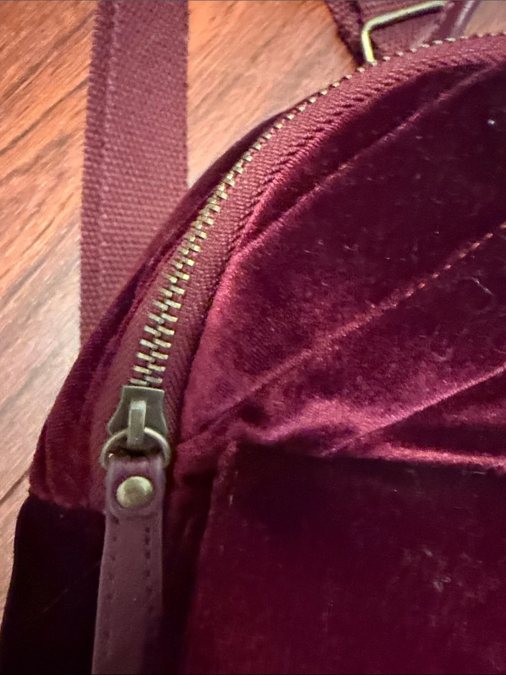art class Velvet Mini Backpack - Burgundy